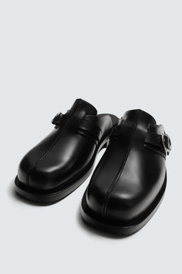 LEATHER BUCKLE CLOGS LIMITED EDITION