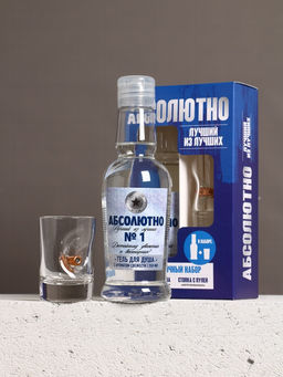 Набор «Абсолютно»: гель для душа во флаконе водка 250 мл и стопка с пулей, Чистое счастье