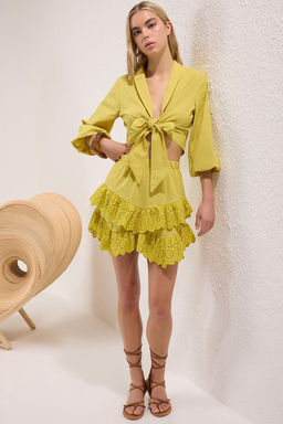 TRENDYOLMILLA Plaj Giyim Briddal Beyaz Mini Dokuma Brode Detayl? Flaml? Pamuk Plaj Etek TBESS24ET00004 фото 42