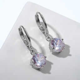 Серьги со стразами Блум висячие, цвет белый в серебре