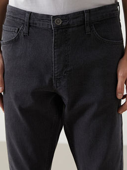 750 Slim Fit Erkek Jean Pantolon