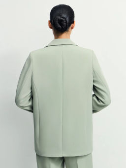 Однобортный жакет прямого кроя / Zarina