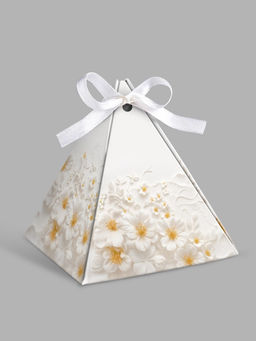 Цена за 5 шт. Бонбоньерка «Белые цветы», 7 × 7 см