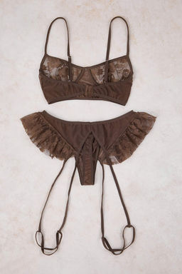 Kahverengi Kurdele Detayl? Bacak Bantl? F?rf?rl? Dantel Fantezi Ic Camas?r? Tak?m? THMAW26BD00004