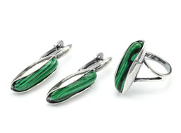 Кольцо Серьги с малахитом имитация размер 18