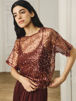 Топ из пайеток / Zarina