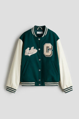 Chaqueta de b?isbol con aplicaciones