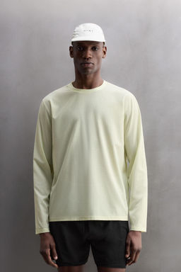 PERFORATED LONG SLEEVE T-SHIRT - Zara фото 2