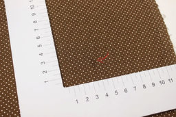 Импорт. хлопок Пшено-4 на коричневом, СОРТ2, ш.1.5м, хлопок-100%, 100гр/м.кв - Купава фото 4