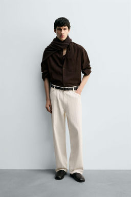 TEXTURED STRIPED JEANS