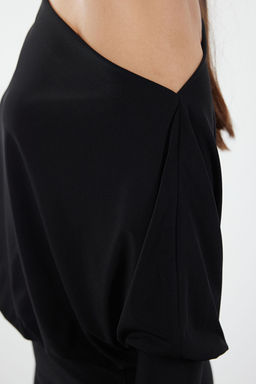 TRENDYOLMILLA Siyah Duz Asimetrik Tek Kol Belden Oturtmal? Esnek Midi Orme Elbise TWOAW25EL00110  фото 11