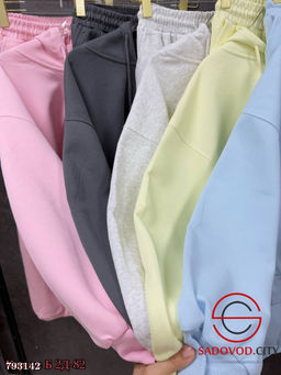 Базовый костюм со спортивкой и с брюками на манжете поло