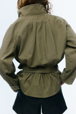 Chaqueta en sarga de algod?n con cintur?n - H&m фото 2