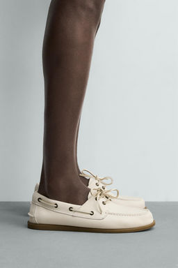 ZAPATO N?UTICO PIEL / Blanco
