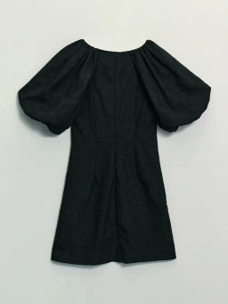 Платье мини с объемными рукавами / Zarina