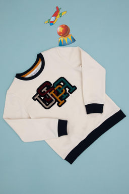 Кремовый свитшот для мальчика Неожиданная скидка в корзине