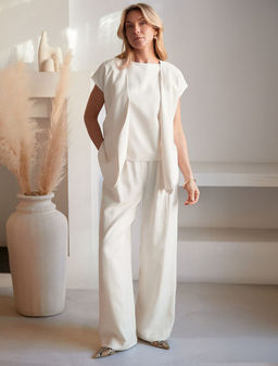 Жилет на запАх с поясом из плотного лиоцелла - Vilatte фото 4