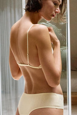 BRAGUITA POINTELLE ENCAJE / Crudo - Zara фото 3