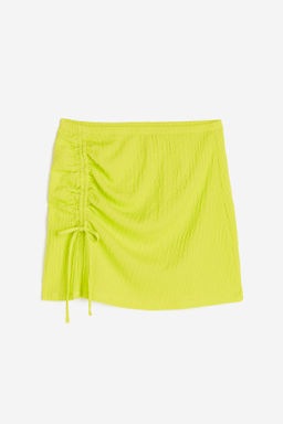 Falda playera con cord?n de ajuste
