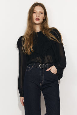 Blusa de gasa con volantes