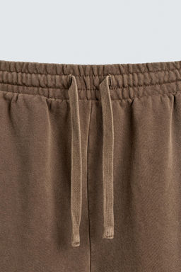 BERMUDA JOGGER B?SICA LAVADA / Marr?n - Zara фото 9