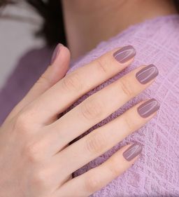 LuxVisage Лак для ногтей GEL finish тон 39(серо-лиловый дымчатый) 9г  фото 2