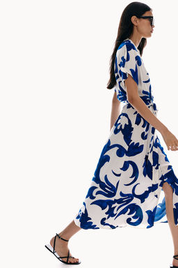 Vestido camisero con cinturon de anudar - H&m фото 4