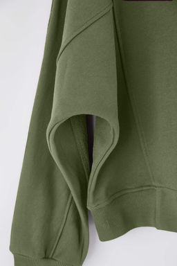 Haki Premium Oversize/Genis Kal?p Dik Yaka Kal?n Ici Polarl? Orme Sweatshirt TWOAW26SW00205 - Trendyolmilla фото 6