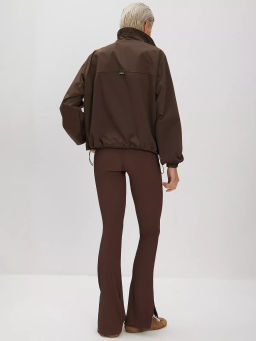 Ветровка демисезонная