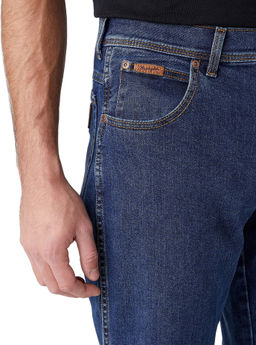 Джинсы мужские