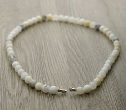 Бусы опал "Альба", круг 8мм, короткие 47см