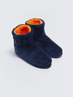 Nak??l? Erkek ?ocuk Ev Botu