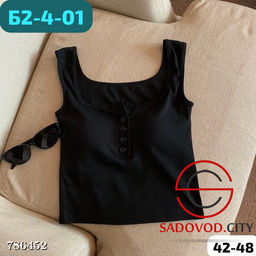 Женский топ с тонким поролоном