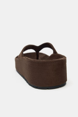 SANDALIA PLATAFORMA TIRA / Marr?n - Zara фото 6