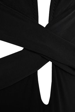 TRENDYOLMILLA Siyah Derin Dekolteli Cut Out/Pencereli Regular Mayo TBESS20MA0292  фото 17