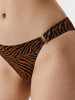 Infinity / Трусы жен Liri черный принт - Infinity Lingerie фото 2