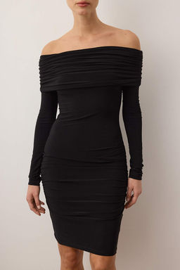 Siyah Ac?k Omuzlu Carmen Bodycone/Vucuda Oturan Esnek Mini Orme Elbise TWOAW26EL00036