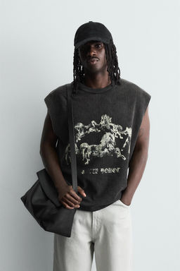 CAMISETA TANK PUNTO ESTAMPADO CABALLOS / Negro