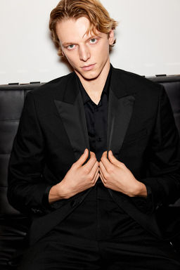 Americana de esmoquin de un boton Slim Fit - H&m фото 3