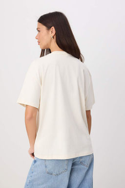 Ekru Winnie The Pooh Lisansl? Oversize/Genis Kal?p Tok %100 Pamuk Orme T-Shirt TWOSS26TS00141 - Trendyolmilla фото 4