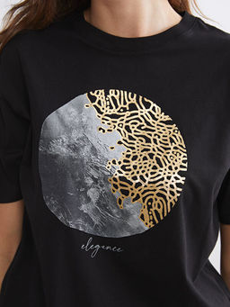 Bisiklet Yaka Bask?l? Oversize Kad?n Ti??rt