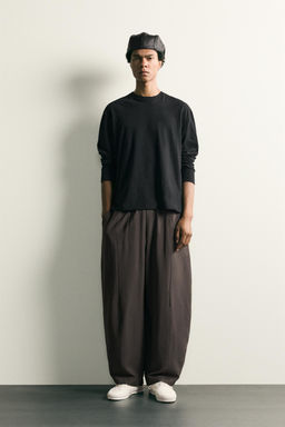 PANTAL?N FLUIDO BALLOON FIT / Gris