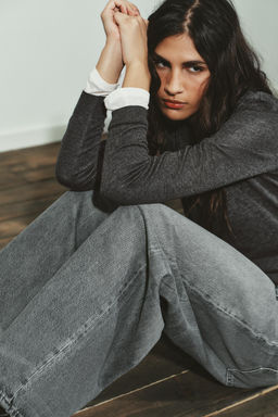 JEANS WITH FOLDED WAISTBAND TRF MID-WAIST - Zara фото 10