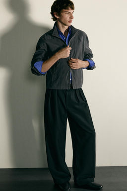 CAZADORA FLUIDA CROPPED FIT / Gris antracita - Zara фото 5