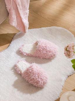 D?z Pel?? Kad?n Ev Terli?i