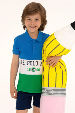 Зеленая футболка с воротником-поло для мальчика Неожиданная скидка в корзине