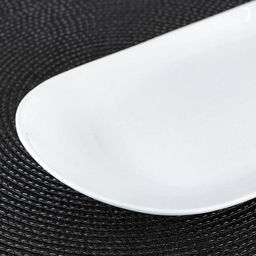 Блюдо фарфоровое овальное Wilmax, 28.5×16.5 см, белое
