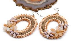 Серьги ручной работы с цирконами в оплетении цв.крем