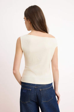 Tas Fitted/Vucuda Oturan Asimetrik Yaka Kolsuz Buzgulu Fitilli Esnek Modal Orme Bluz TWOSS26BZ00474 - Trendyolmilla фото 4