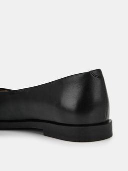 Туфли женские MEDEA